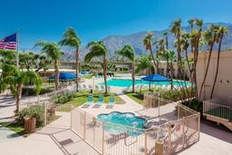 Days Inn by Wyndham Palm Springs