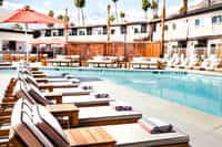 V Capri Palm Springs, a Dolce by Wyndham