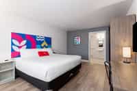 Howard Johnson by Wyndham Orlando Lake Buena Vista South