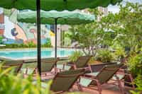 High Five Pool & Rooftop Bar