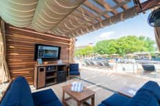 River Bluff Cabana