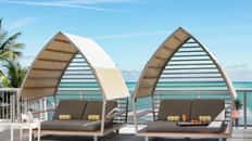 Poolside Daybed