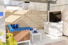 Supreme East Cabana