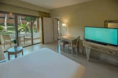 All-Inclusive Day Room