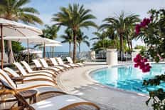 Poolside Daybed