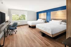 Day Room for 4 People