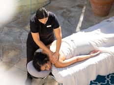 50-Minute Focused Relaxation Massage + Day Pass