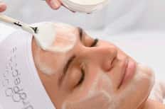 50-Minute Classic Facial + Day Pass