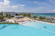 All-Inclusive Day Pass