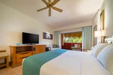 All-Inclusive Day Room