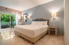 All-Inclusive Day Room