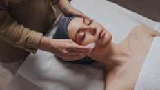 Waldorf Signature Experience + Day Pass