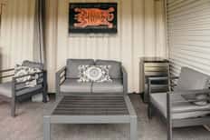 Couch Cabana