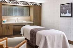 Revitalize Facial Infusion + Day Pass