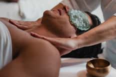 50-Minute Bamford Bespoke Body Massage + Pool Access