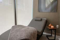 100-Minute Sleep Well Massage + Pool Access