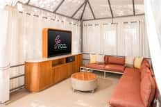 Super Cabana East VIP Pool