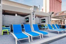 Relaxation Cabanas