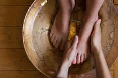 50-Minute Grand Pedicure + Spa Pass