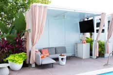 Swan Reserve Hotel Lap Pool Premium Daybed