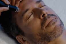 25-Minute Renew Facial & Cryotherapy + Club Access