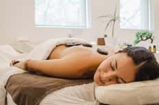 55-Minute Sand & Salt Massage + Day Pass