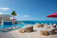 All-Inclusive Full-Day Pass + Bali Bed