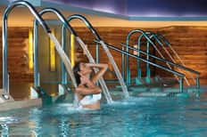 50-Minute Facial + Hydrotherapy + Day Pass