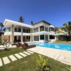 Amber Six Bedroom Villa