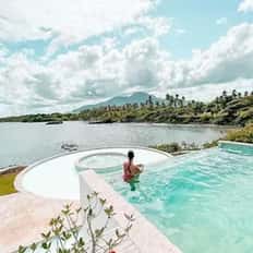 Pearl Six Bedroom Villa