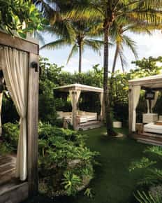 Cabana en la piscina