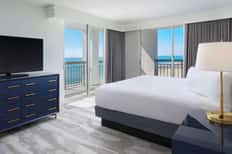Day Room + Premium Lounge Chair