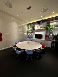 SocietyM Room