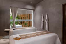 30-Minute Couples Massage & Dinner + Spa Access