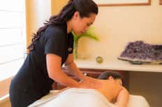Masaje Kohala de 80 Minutos + Pase de Spa
