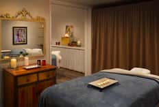 Couples Massage Therapy Candlelit Hour + Pool Access