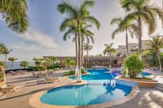 Locals All-Inclusive Day Pass