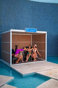 Harbor Club Cabana