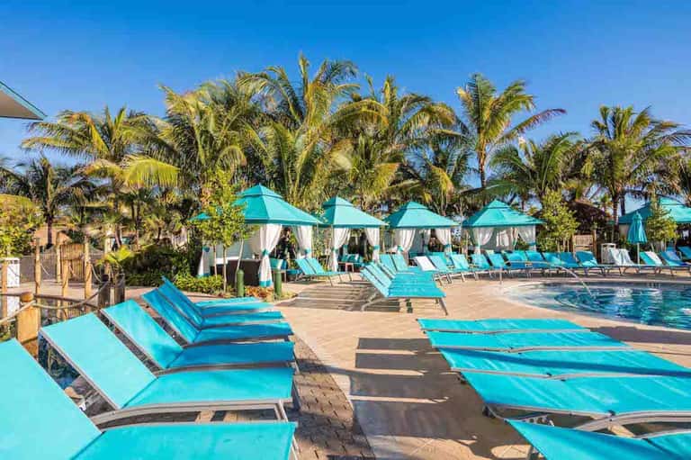Lone Palm Cabana