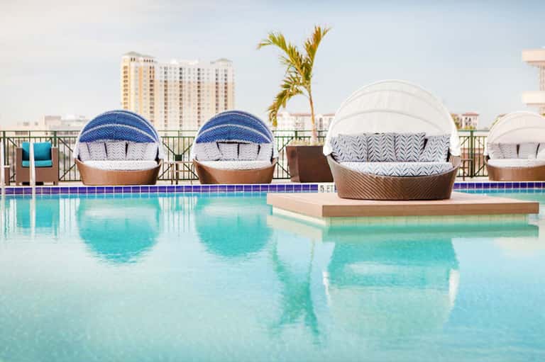 Luxury Daybed