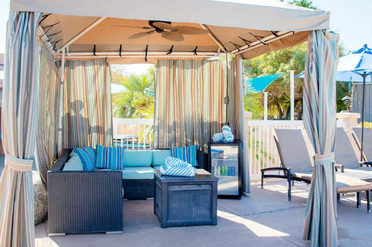 Las Brisas Deluxe Cabana