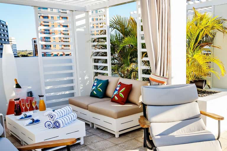 Perspective Cabana