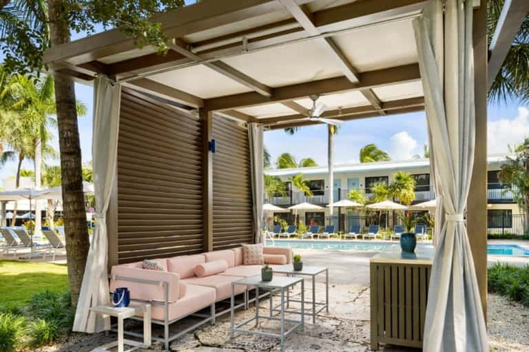 Luxury Poolside Cabana