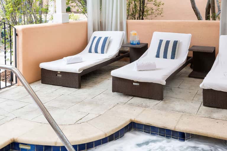 Spa Whirlpool Cabana