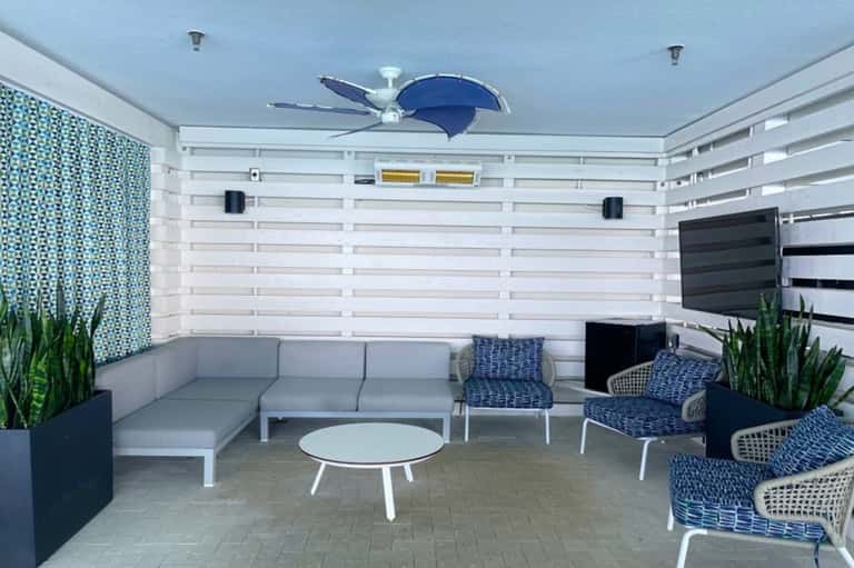 Pool Cabana