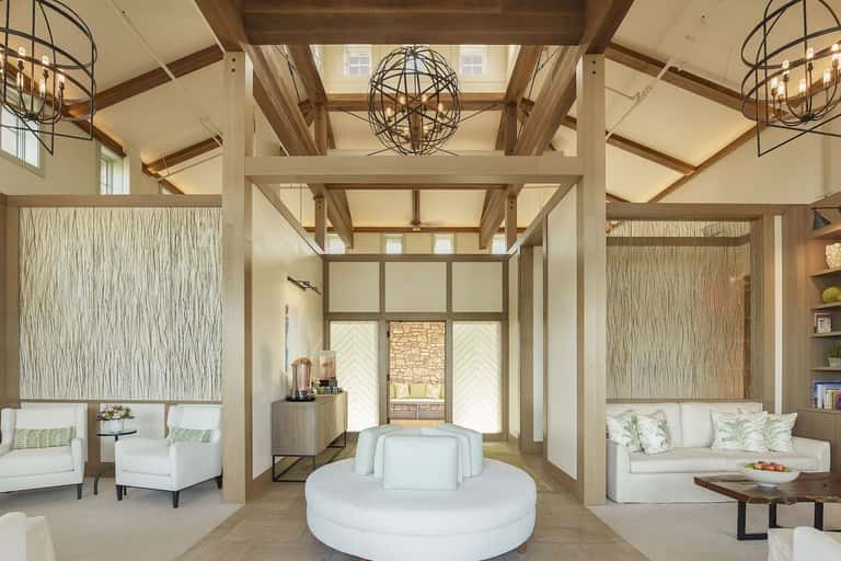 Hydration Facial + Day Pass