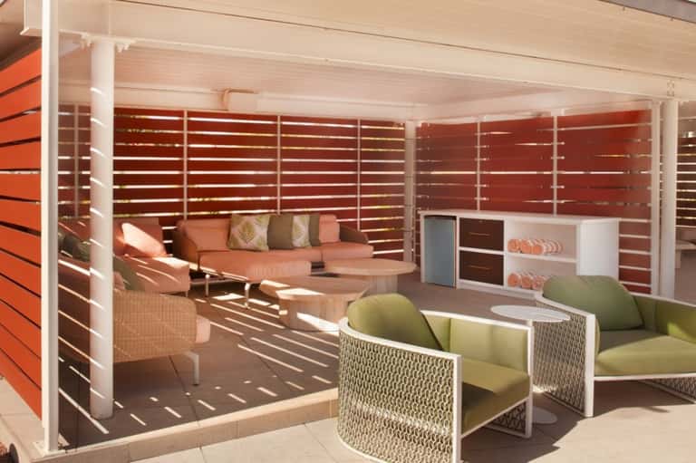 Deluxe Cabana