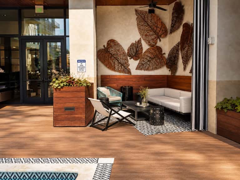 Private Lounge Seating