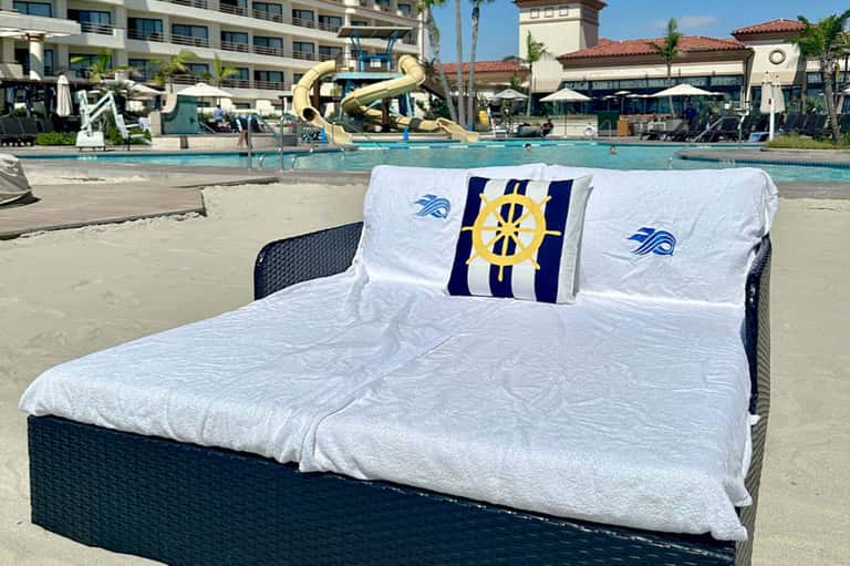 Beach Daybed