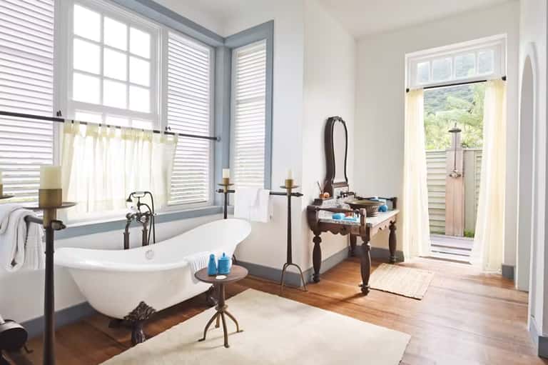 2-hour - Fresh Coconut Bath and Massage